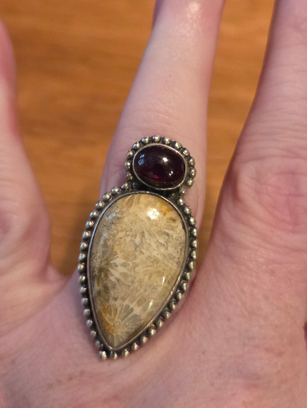 Sterling Silver Beige Fossil & Garnet Teardrop Statement Ring